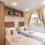 Ferienhaus Mobile In The Adriano Family Village *